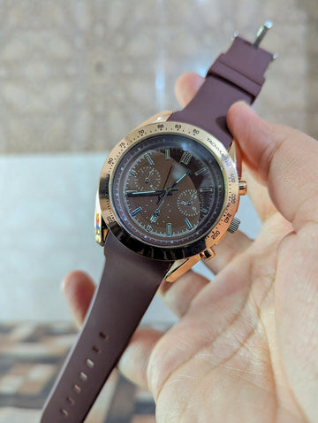 luxury Golden Dial Rubber Strap
